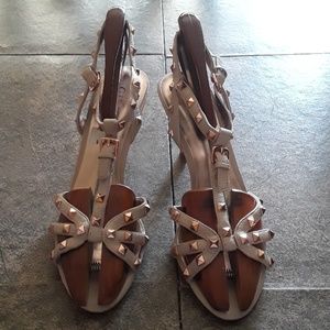 GUESS STRAPPY HEELS SIZE 7.5